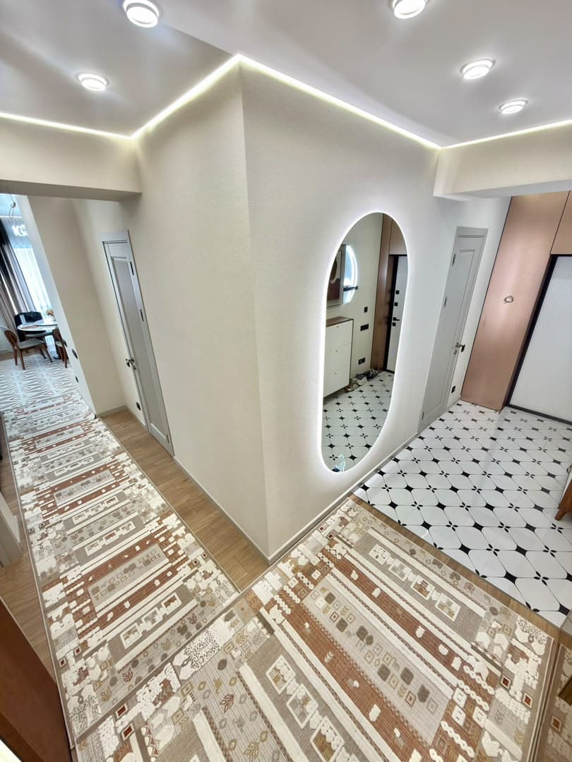 Элитка, 3 ком, 80 м2, этаж 15/17, ж/к BROOKLYN, Сост: Хорошее - фото 1