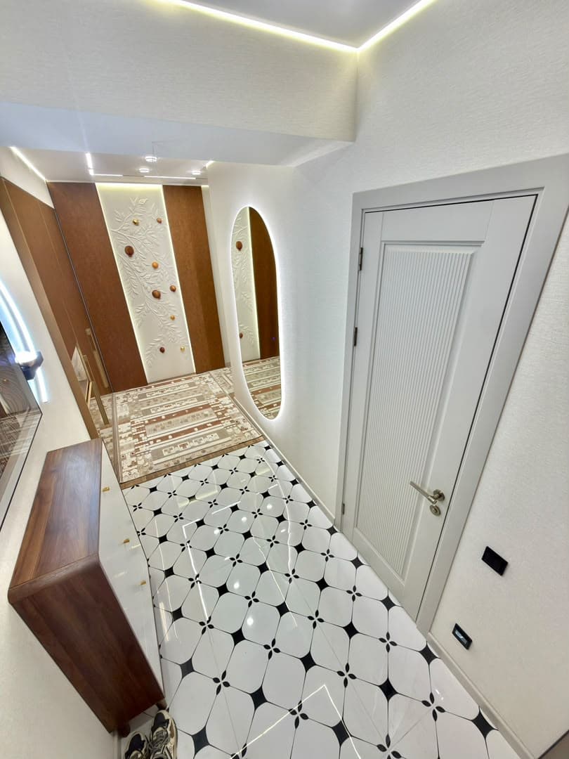 Элитка, 3 ком, 80 м2, этаж 15/17, ж/к BROOKLYN, Сост: Хорошее - фото 2