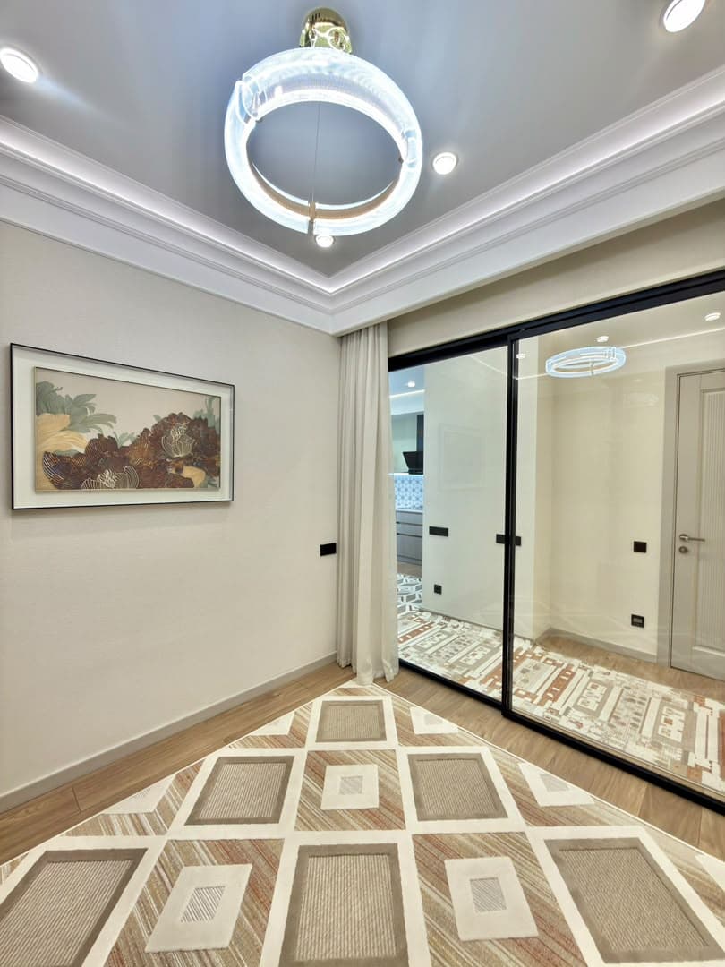 Элитка, 3 ком, 80 м2, этаж 15/17, ж/к BROOKLYN, Сост: Хорошее - фото 5