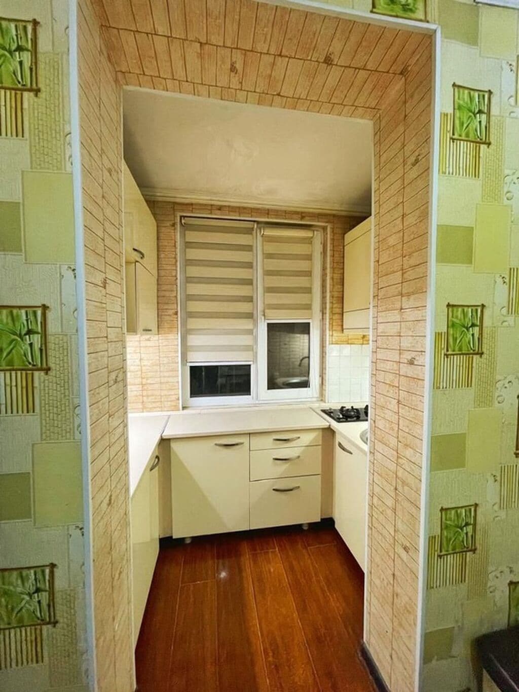 Продажа, Элитка, 1 ком, 39 м2, этаж 1/5, Сост: Евроремонт - фото 1