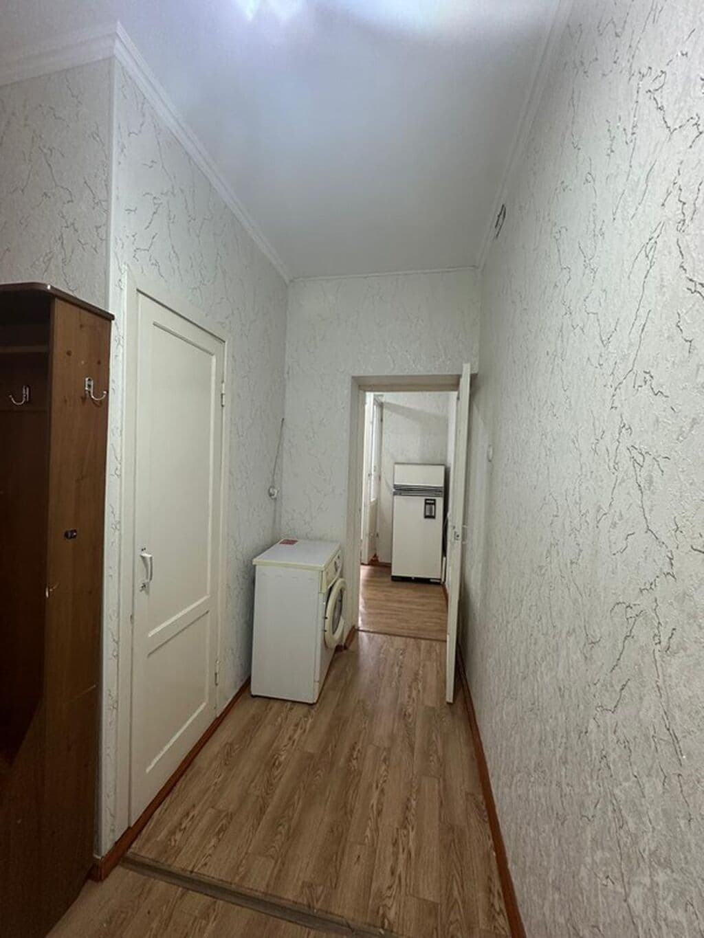 1 ком, 105 серия, 35 м2, этаж 2/9, Сост: Среднее - фото 10