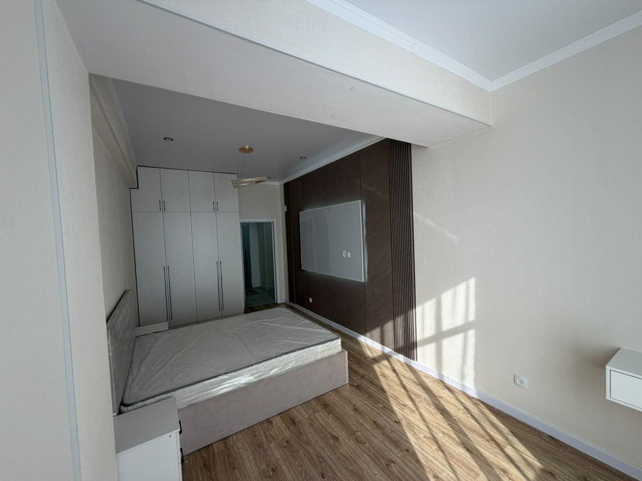 Элитка, 3 ком, 83 м2, этаж 13/16, ж/к Aalam City, Сост: Евроремонт - фото 6
