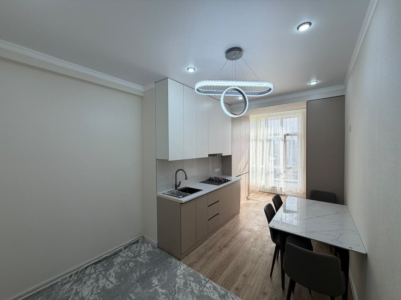 Элитка, 3 ком, 83 м2, этаж 13/16, ж/к Aalam City, Сост: Евроремонт - фото 14