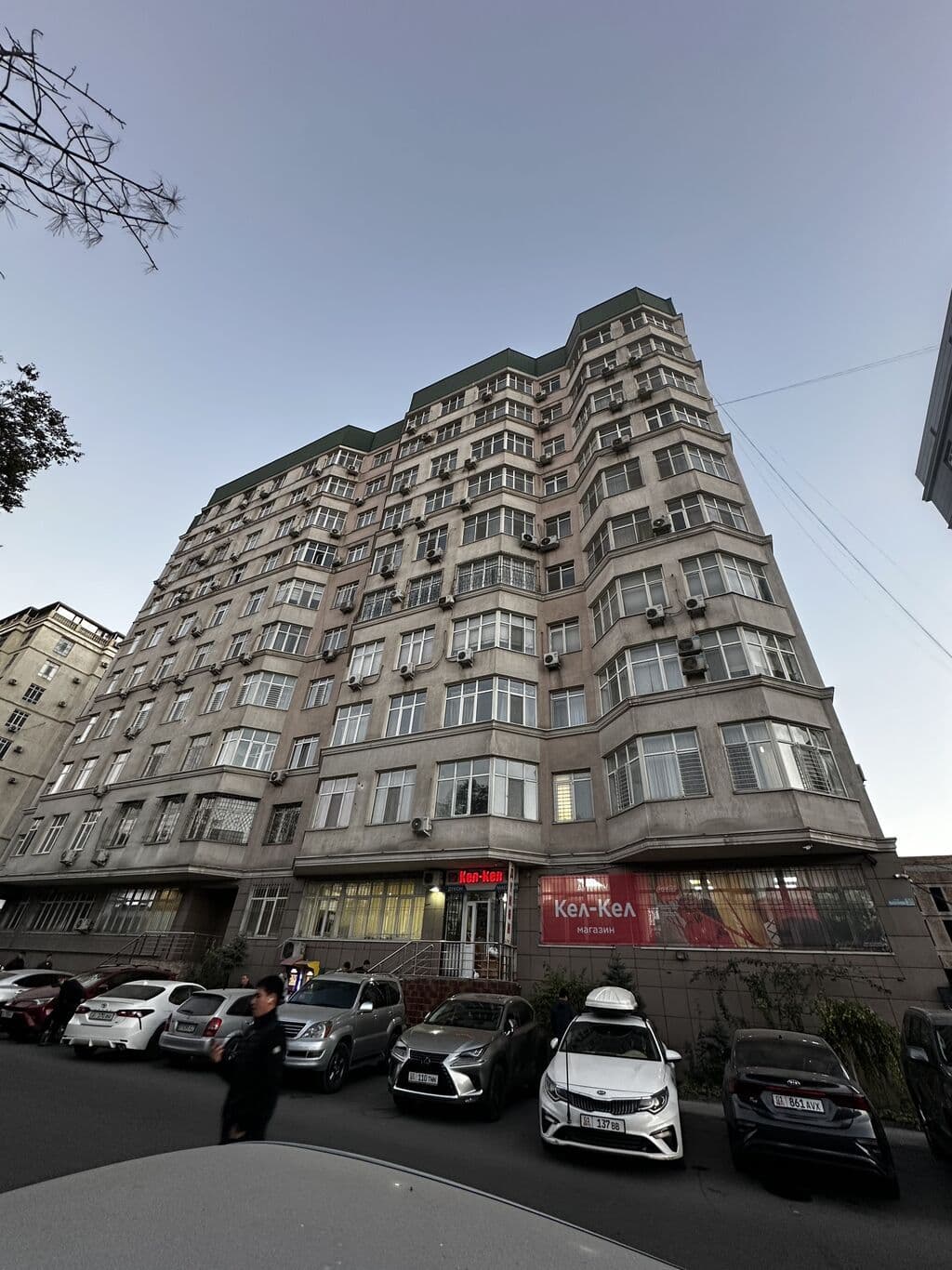 Элитка, 2 ком, 83 м2, этаж 8/10, Сост: Евроремонт - фото 1