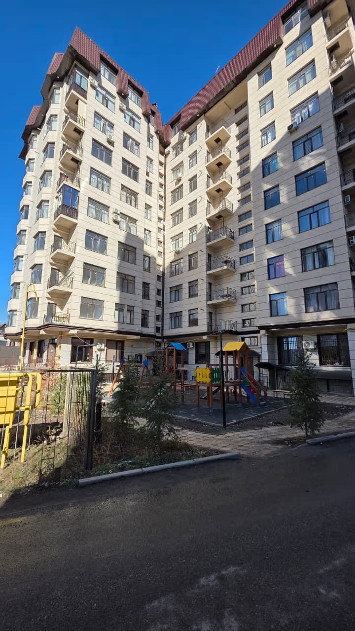 Элитка, 160 м2, этаж 9/9, ж/к Дебют, Сост: Евроремонт - фото 12