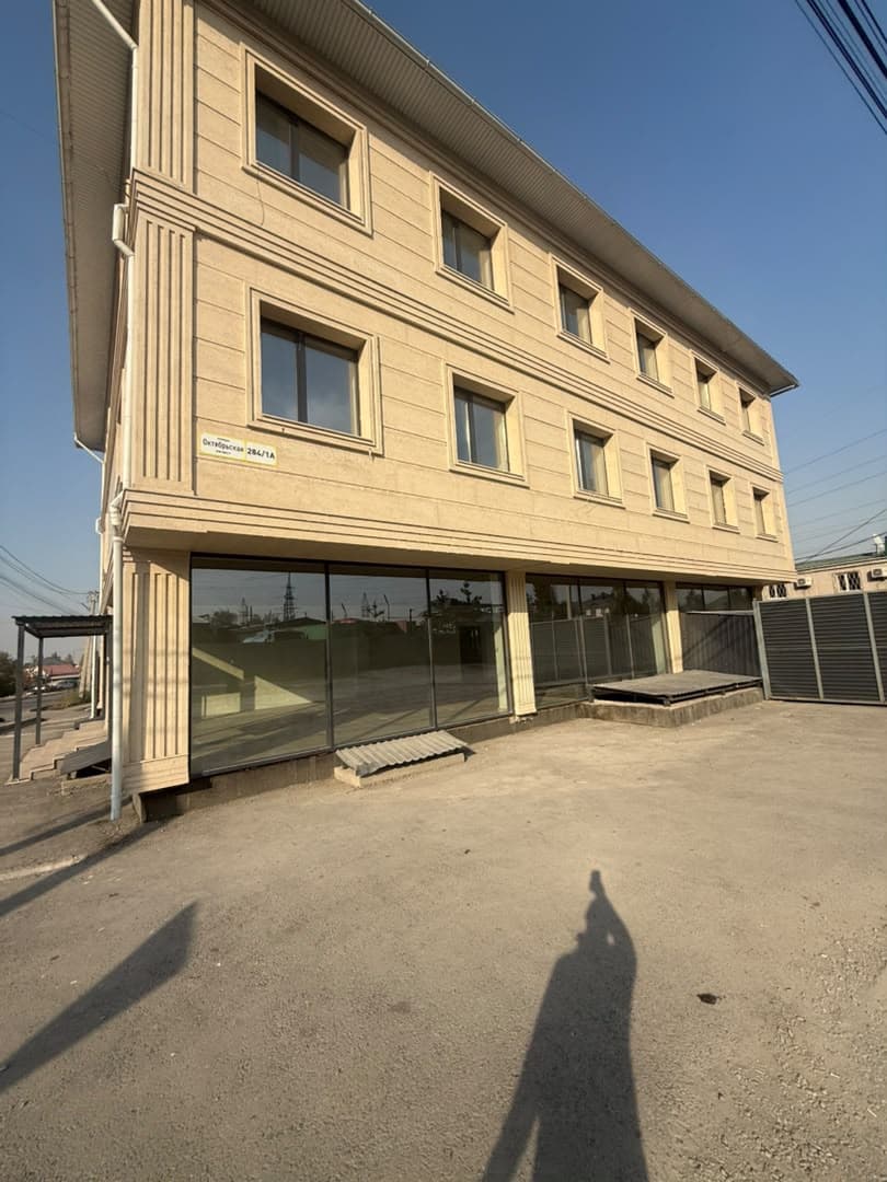 Коммерческая, 1000 м2, этаж 1/4, Сост: Хорошее - фото 1