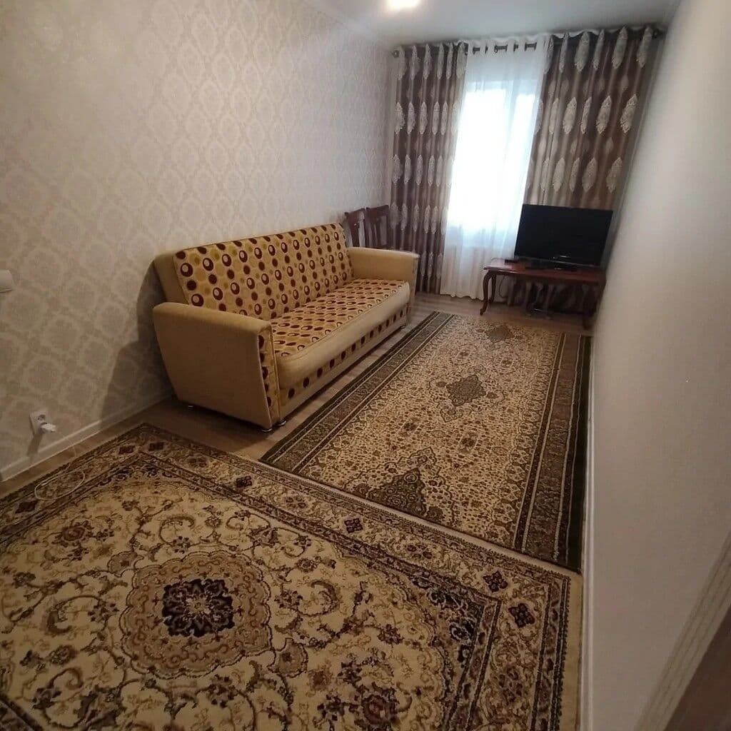 2 ком, 104 серия, 44 м2, этаж 1/4, Сост: Среднее - фото 1