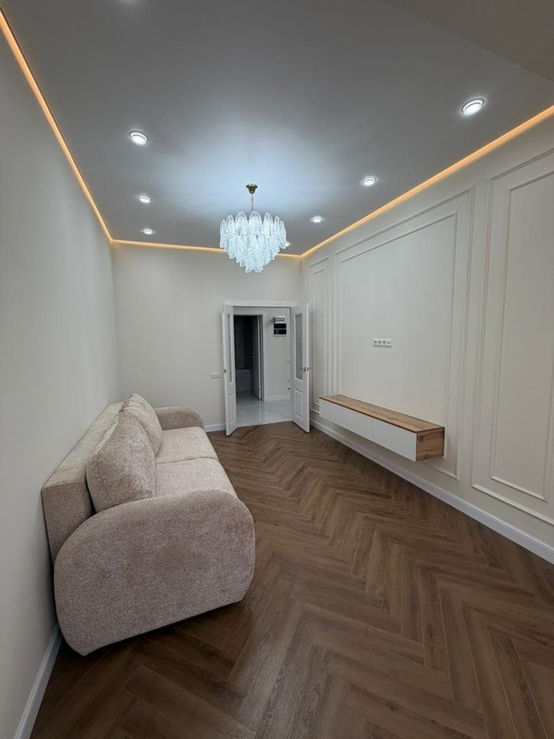 Элитка, 2 ком, 70 м2, этаж 13/16, ж/к Venezian, Сост: Евроремонт - фото 3