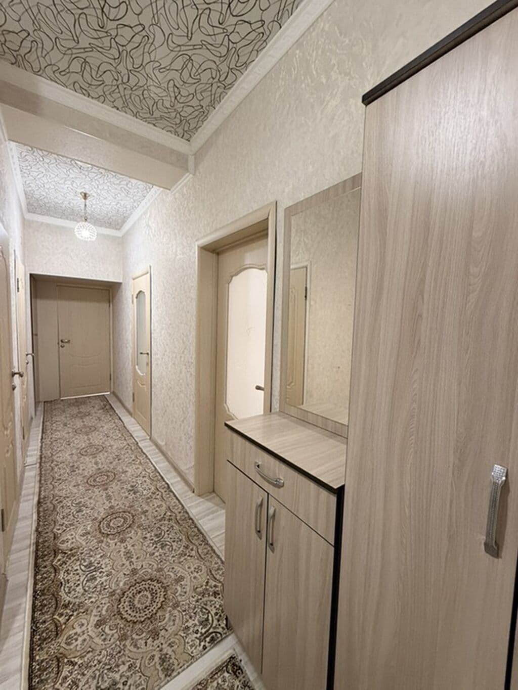 Элитка, 3 ком, 77 м2, этаж 2/11, Сост: Хорошее - фото 1
