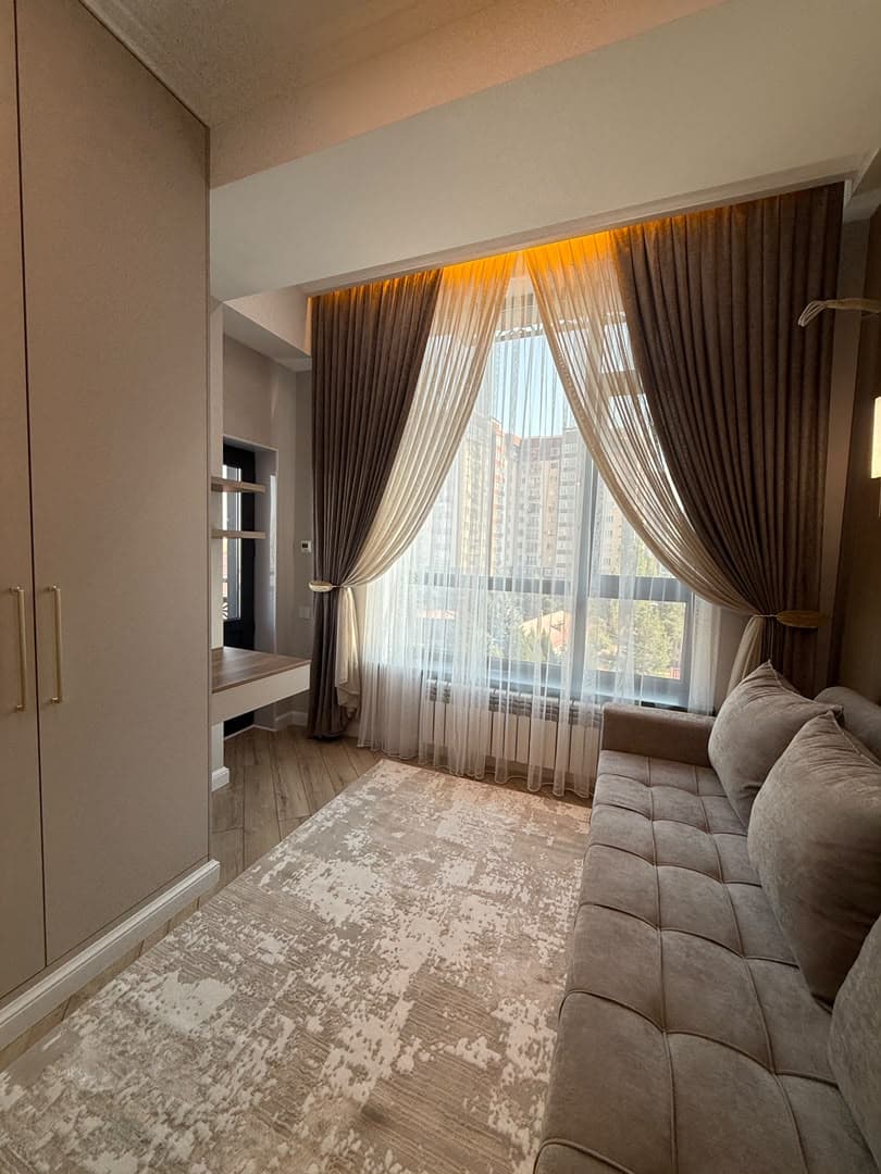 Элитка, 2 ком, 80 м2, этаж 5/15, ж/к Vesta Tower, Сост: Евроремонт - фото 1