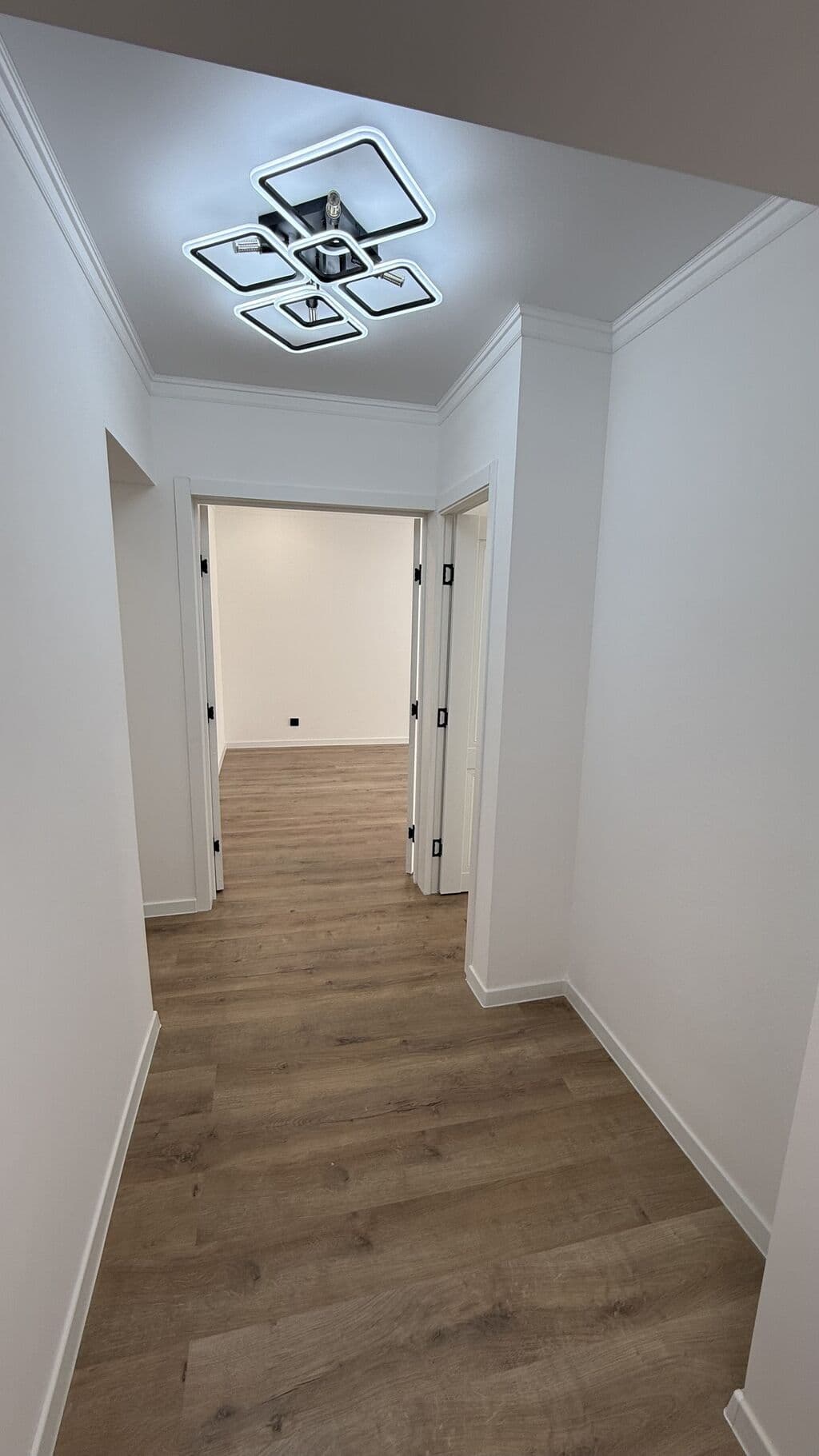 4 ком, Индивидуальный проект, 90 м2, этаж 2/5, Сост: Евроремонт - фото 7