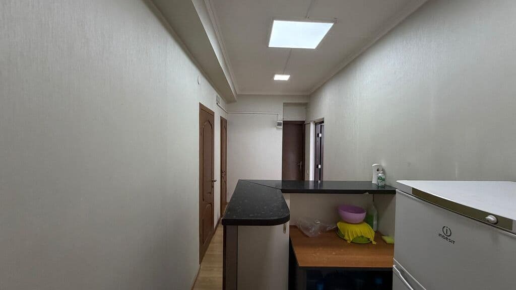Офис, Коммерческая, 78 м2, этаж 3/5, Сост: Евроремонт - фото 4