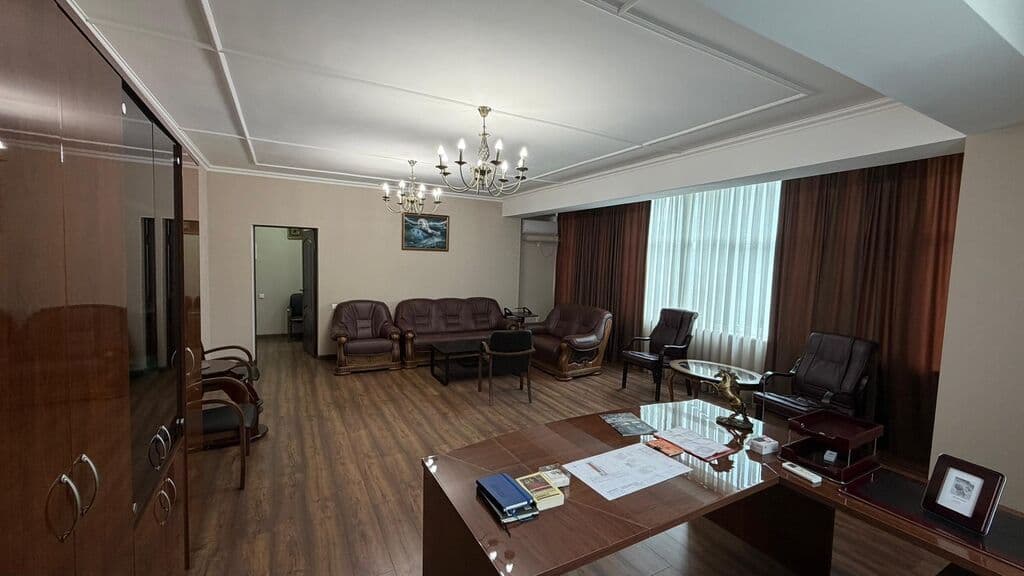 Офис, Коммерческая, 78 м2, этаж 3/5, Сост: Евроремонт - фото 10