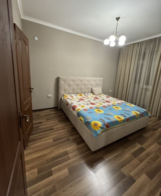 Элитка, 2 ком, 67 м2, этаж 1/10, ж/к Тихий Центр (Мед Акад), Сост: Евроремонт - фото 2