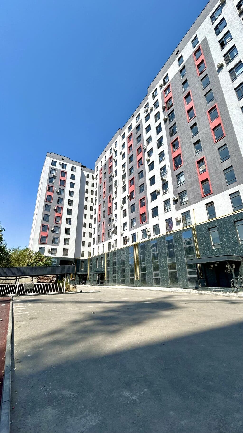 Элитка, 2 ком, 71 м2, этаж 11/12, ж/к Академия, Сост: Евроремонт - фото 16