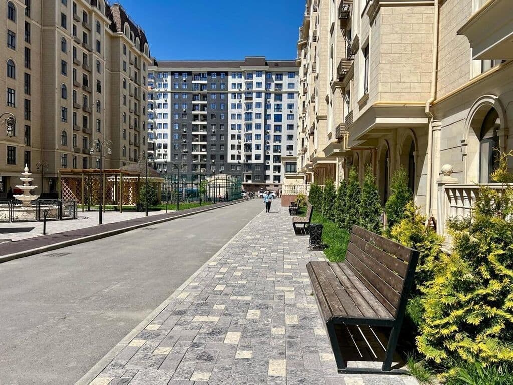 Элитка, 3 ком, 70 м2, этаж 2/14, ж/к ЖК Флоренция, Сост: Евроремонт - фото 5