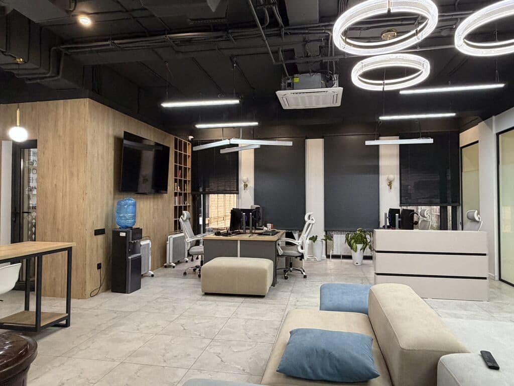 Офис, Коммерческая, 105 м2, этаж 7/1, Сост: Евроремонт - фото 2