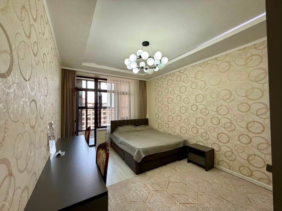 Элитка, 3 ком, 107 м2, этаж 8/15, ж/к Центриум Резиденс (Centrium Residents), Сост: Евроремонт - фото 9