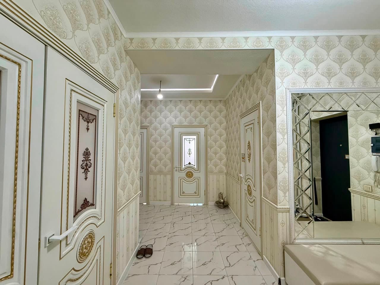 Элитка, 3 ком, 107 м2, этаж 8/15, ж/к Центриум Резиденс (Centrium Residents), Сост: Евроремонт - фото 14