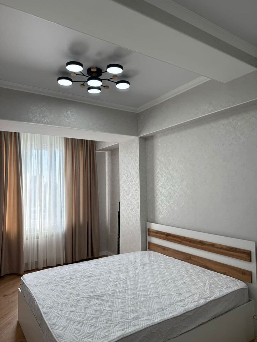Элитка, 40 м2, этаж 11/15, ж/к Миллениум (Millenium), Сост: Евроремонт - фото 7