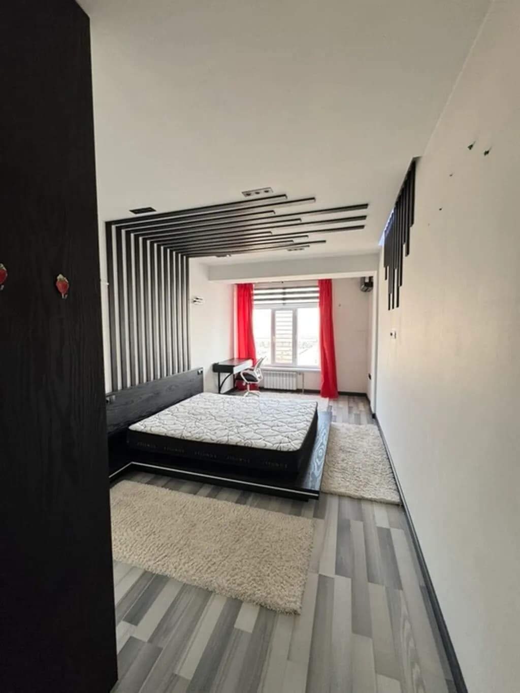 Элитка, 3 ком, 95 м2, этаж 9/10, Сост: Евроремонт - фото 3