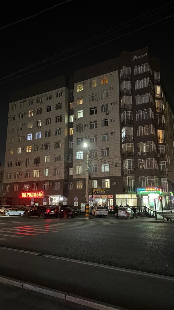 Элитка, 3 ком, 77.1 м2, этаж 9/9, ж/к Аврора, Сост: Хорошее - фото 1