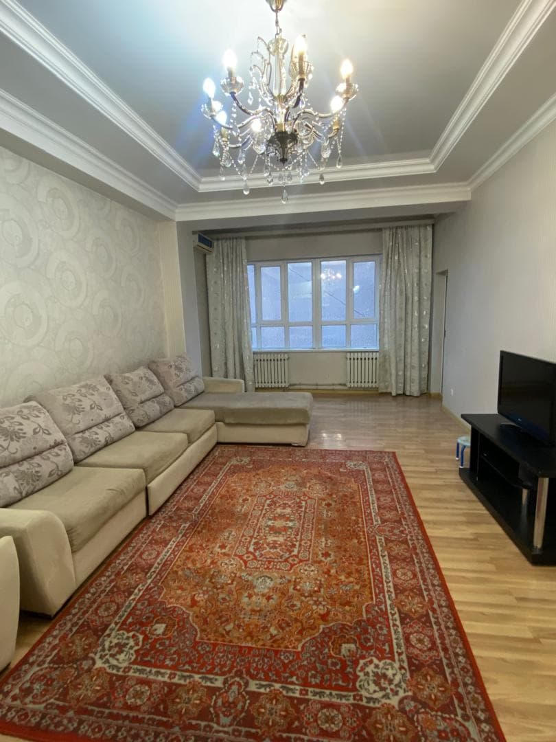 Элитка, 2 ком, 80 м2, этаж 6/10, ж/к Джал Салкын-Тор, Сост: Хорошее - фото 2