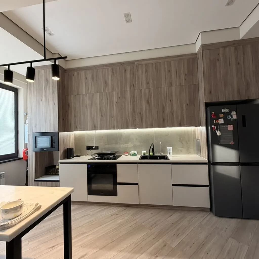 Элитка, 2 ком, 70 м2, этаж 2/5, ж/к Клубный городок Ницца RESIDENCE в Бишкеке, Сост: Евроремонт - фото 1