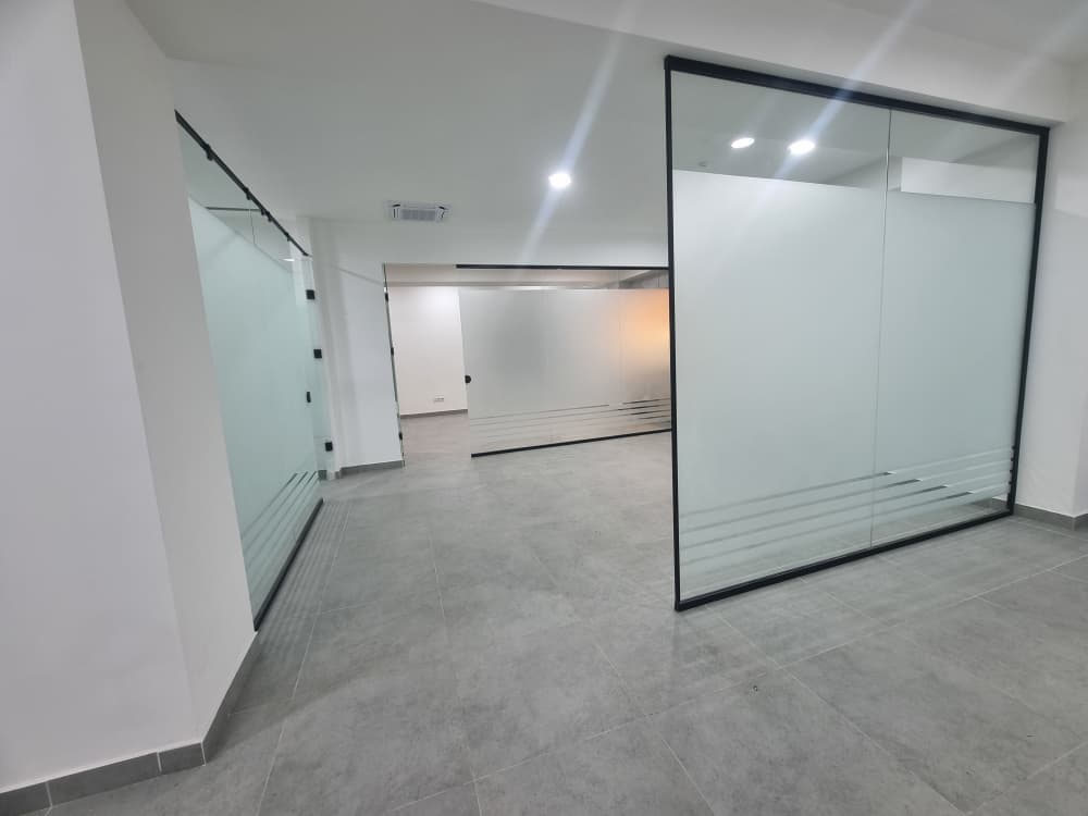 Коммерческая, 95 м2, этаж 10/15, Сост: Евроремонт - фото 1