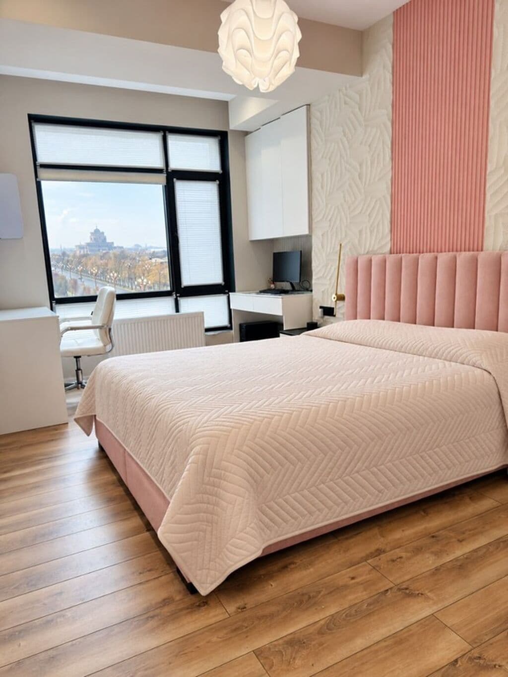 Элитка, 4 ком, 180 м2, этаж 7/14, ж/к ЮЖНЫЙ, Сост: Евроремонт - фото 7