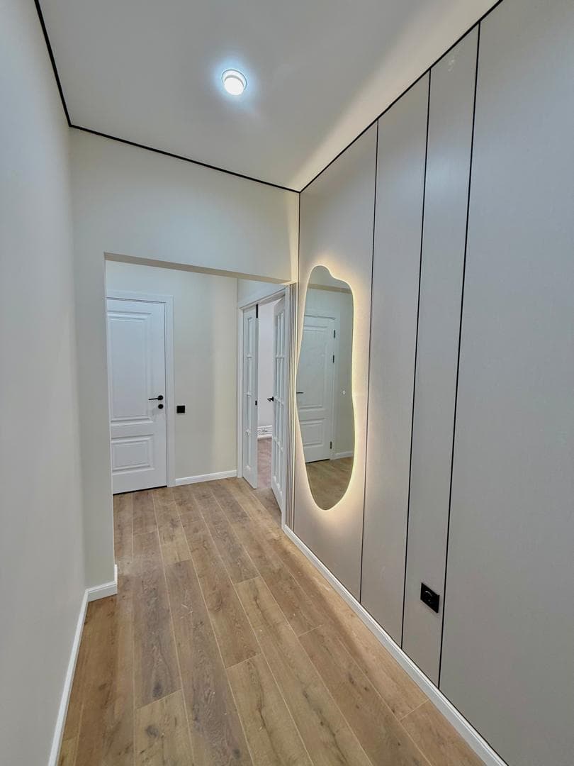 Элитка, 2 ком, 74 м2, этаж 7/9, ж/к JIbek City, Сост: Евроремонт - фото 1