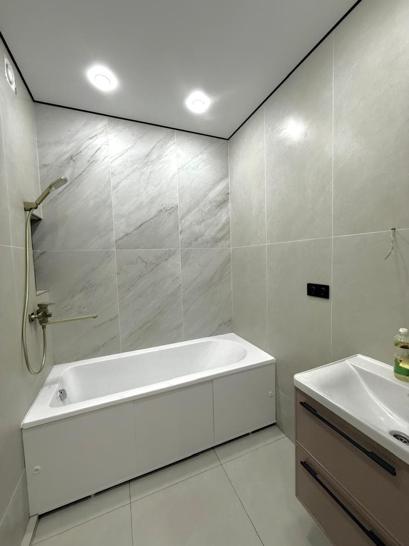 Элитка, 2 ком, 74 м2, этаж 7/9, ж/к JIbek City, Сост: Евроремонт - фото 2