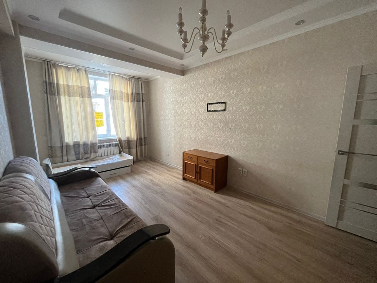 Элитка, 1 ком, 40.28 м2, этаж 1/6, Сост: Хорошее - фото 1