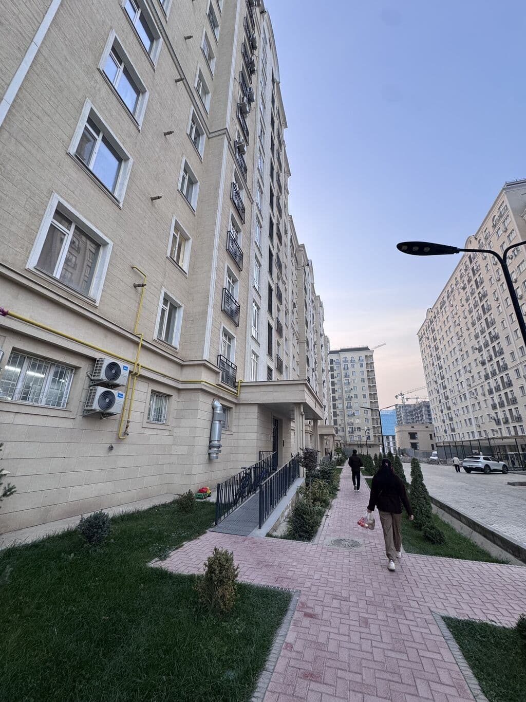 Элитка, 2 ком, 70 м2, этаж 4/12, ж/к Арт Сити (Art City), Сост: Евроремонт - фото 15