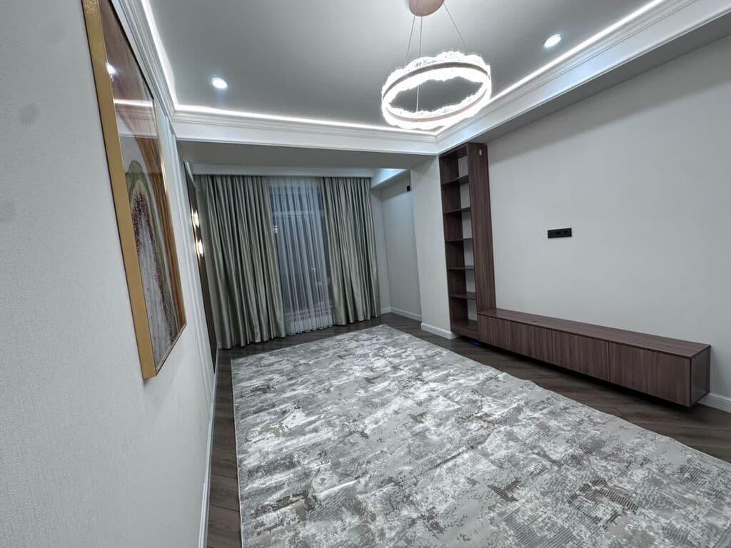 Элитка, 43 м2, этаж 9/12, ж/к Sun House-2 (Сан Хаус-2), Сост: Евроремонт